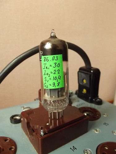 Testato doppio triodo 6n6p - triodo, ~