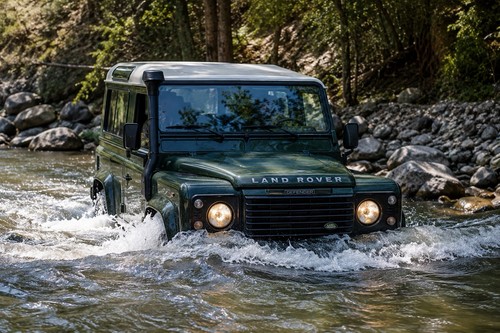 Land rover defender 110 - land,