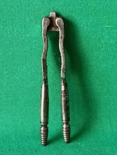 ANTICO SCHIACCIANOCI SCHIACCIA NOCI IN METALLO VECCHIO OLD NUTCRACKER. CO91