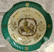 piatto in porcellana policroma