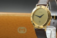 [Ecc + 5 con cassa] Orologio