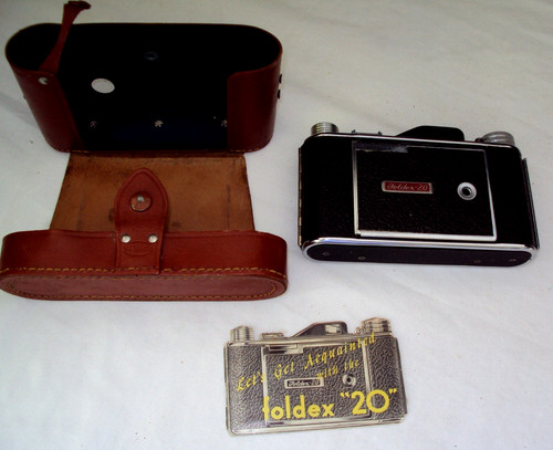 Fotocamera pieghevole vintage