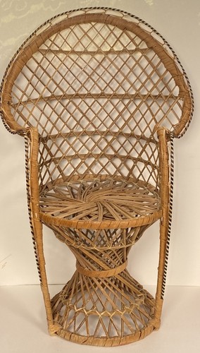 Sedia bambola vintage vimini