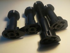 4 PIEDINI REGOLABILI PER MOBILI BAGNO / CUCINA - NERO - ALTEZZA DA 10 A 16 CM