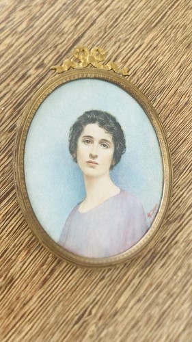 Miniatura antica firmata.