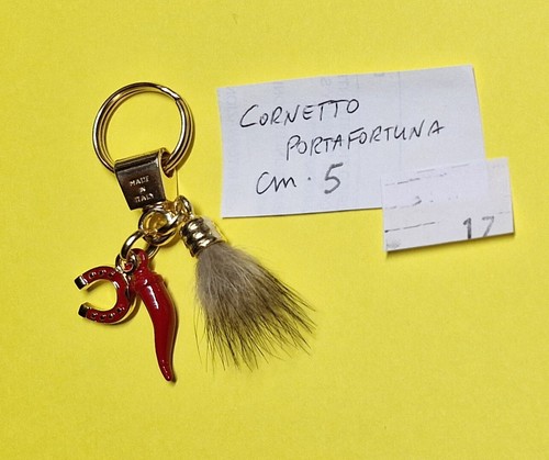 Cornetto portafortuna pelo del - portafortuna,