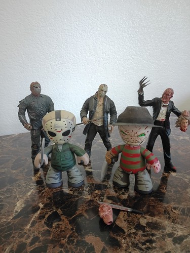 Figurine freddy jason - figurine,