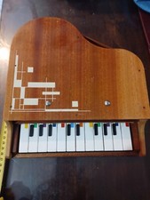 pianoforte giocattolo