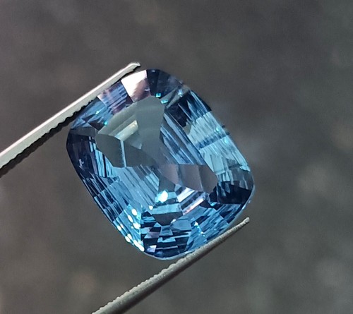 Grandidierite naturale verde - grandidierite,