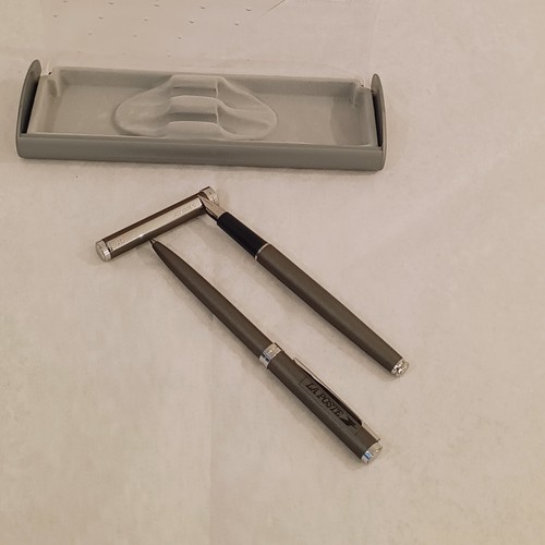 Stylo plume bille senator - +,