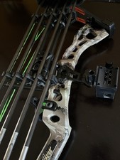 Bear Archery Compound Bow
