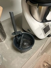 Bimby TM5 2,2L Robot da Cucina - Bianco- Completo Di 11 Stick