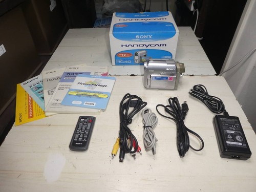 Sony dcr hc40 handycam - dcr-hc40, minidv