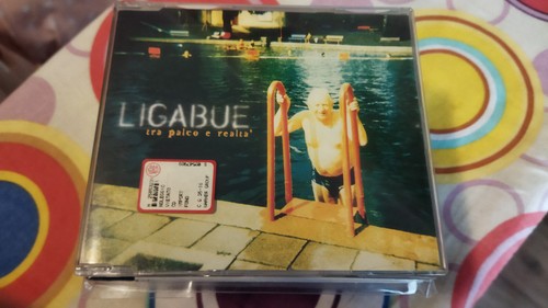 Ligabue tra palco - tra,