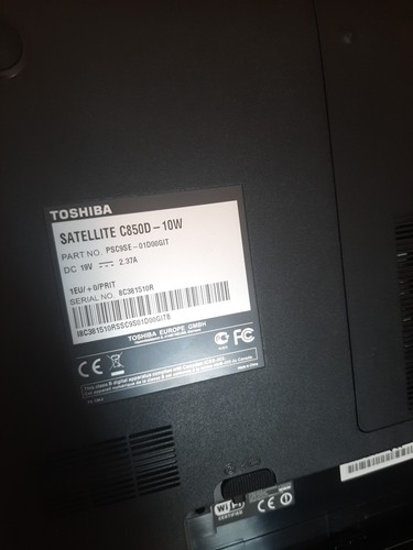 Toshiba satellite c850d - toshiba,