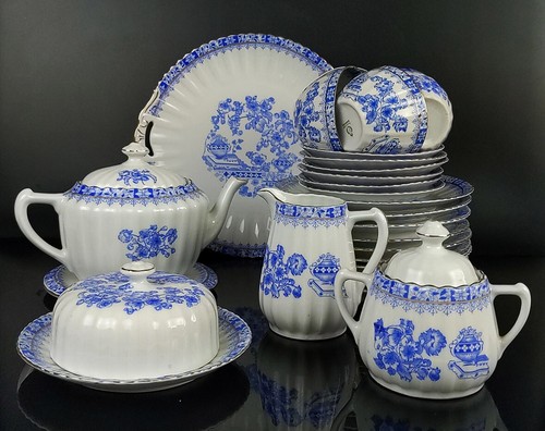 Cina fabbrica porcellana - di,