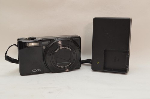 Fotocamera digitale compatta