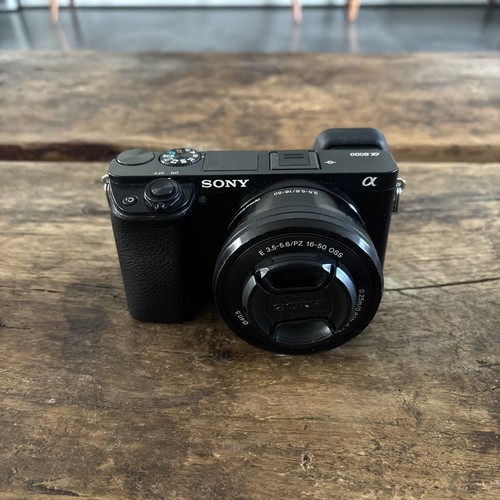 Sony ilce 6000 - +, un