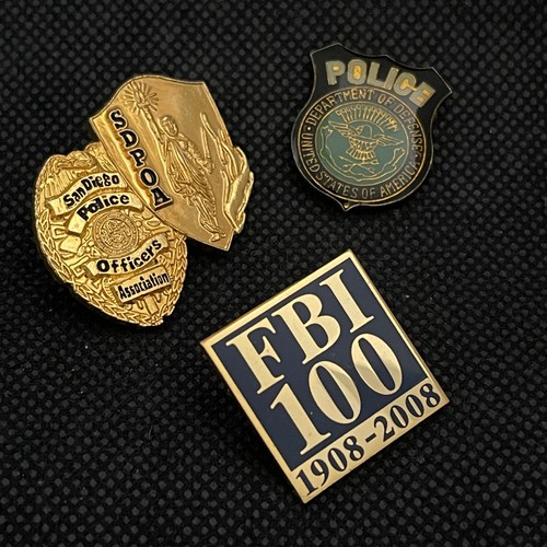 Interesting pin badges fbi - 3,