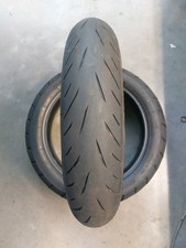 Pneumatico anteriore Bridgestone S22 120/70-17w Usata