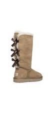 Stivali alti tripli UGG Bailey