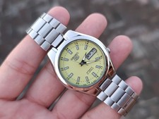 Vintage Seiko 5 Automatic 7S26