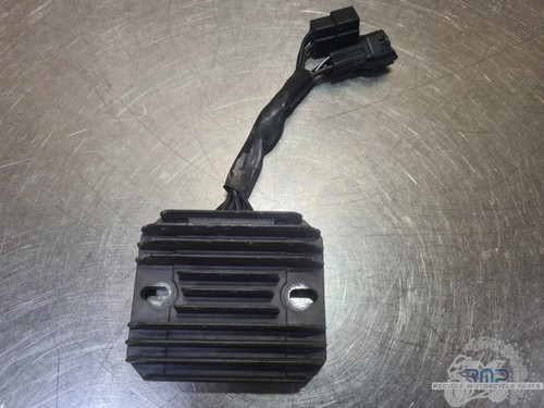 Regolatore tensione suzuki - regolatore,