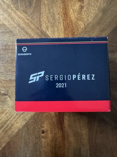 Casco sergio perez red bull - casco,
