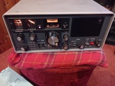 YAESU MUSEN FRG-7 Ricevitore