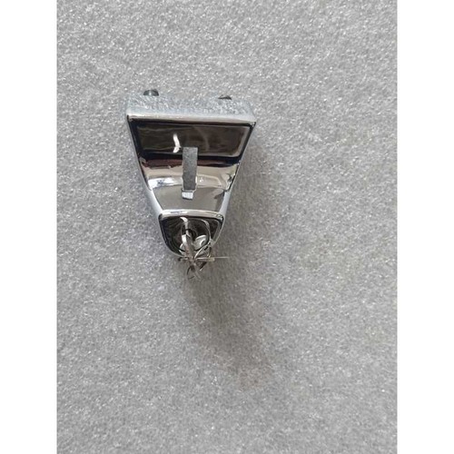 Chiusura tappo serbatoio con