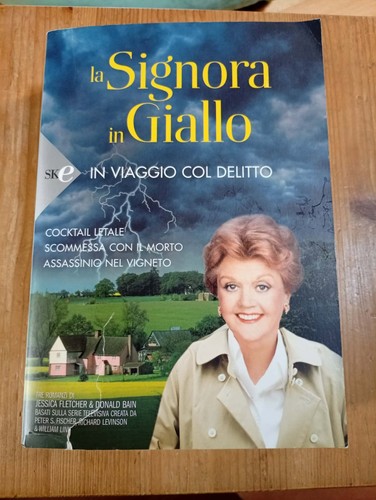 Signora giallo in - la,