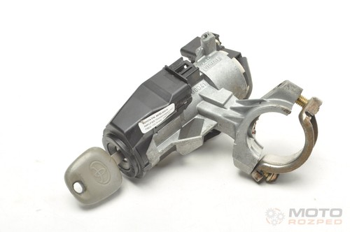 Toyota yaris chiave - i,