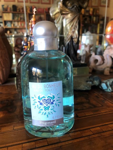 Eau de bonheur - !!!,