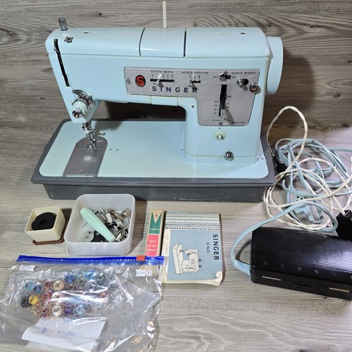Vintage singer sewing - singer, machine