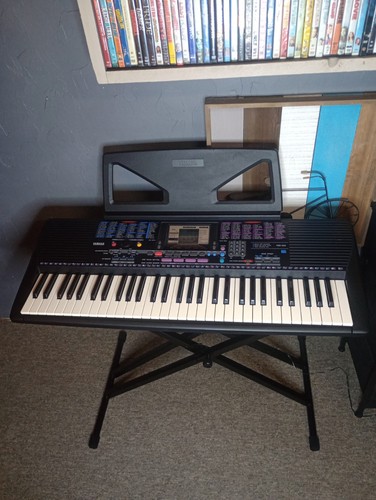 Yamaha piano psr 220 - yamaha, psr-220