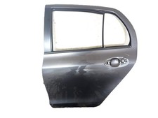 670040D110 PORTA POSTERIORE