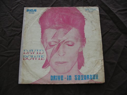 David bowie drive saturday - bowie,