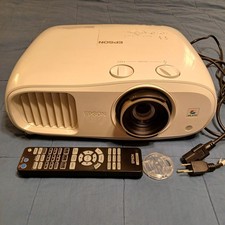 Proiettore Epson Home Cinema