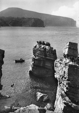 27-16A) CARTOLINA VICO EQUENSE PUNTA ORLANDO ANIMATA BARCA A REMI NAPOLI