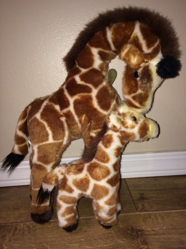 Plush giraffe aurora miyoni - aurora,