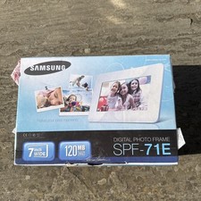 Samsung SPF-71E Cornice