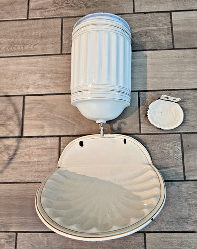 Vasca serbatoio acqua lavabo