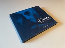 Sander Bais, Relatività