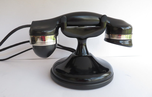 Telefono antico automatico