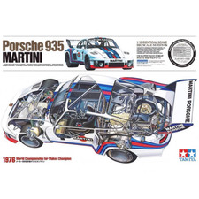 Tamiya 12057 1/12 935 Martini (modello auto)