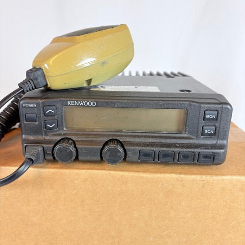 Kenwood 830 uhf fm - kenwood,