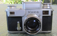 FOTOCAMERA KIEV-III  DI 1954