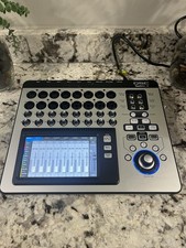 Mixer digitale compatto touch