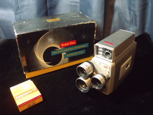 Macchina fotografica vintage - ,