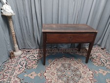 Tavolo In Arte Povera In Noce